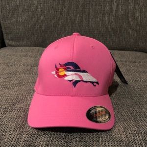 Broncos logo pink hat. S/M. NWT.